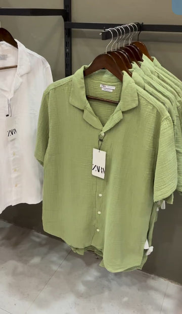 Zara Men’s Shirts – Modern Style, Timeless Fit